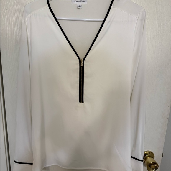 Calvin Klein Tops - Calvin Klein Women's White Blouse with Black Trim
